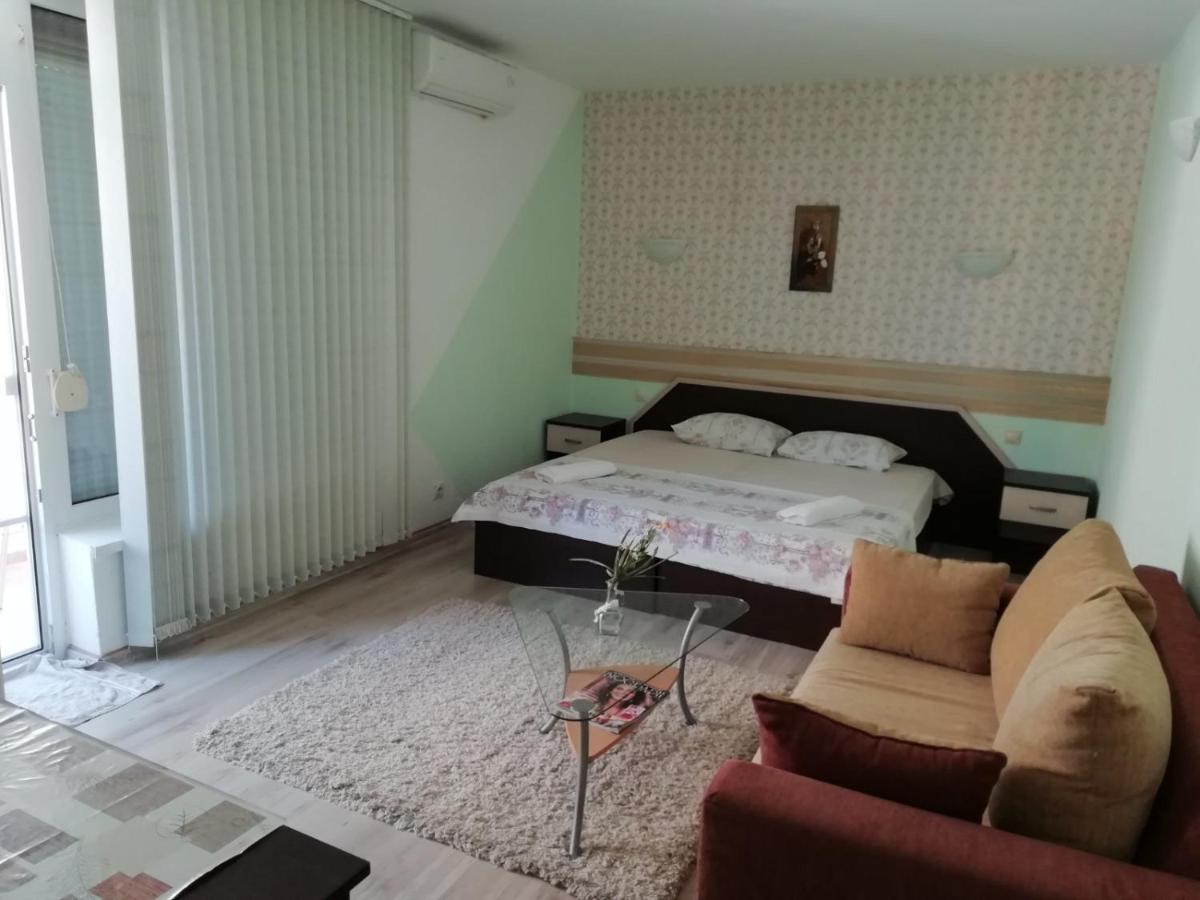 Art Guest House Orchidea Pomorie Exterior foto