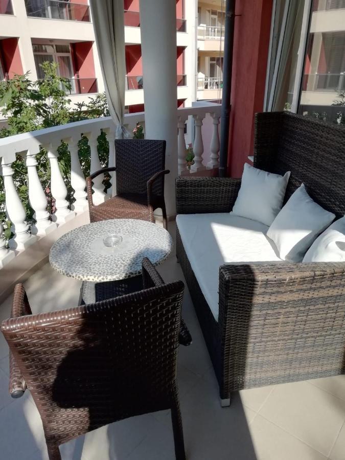 Art Guest House Orchidea Pomorie Exterior foto
